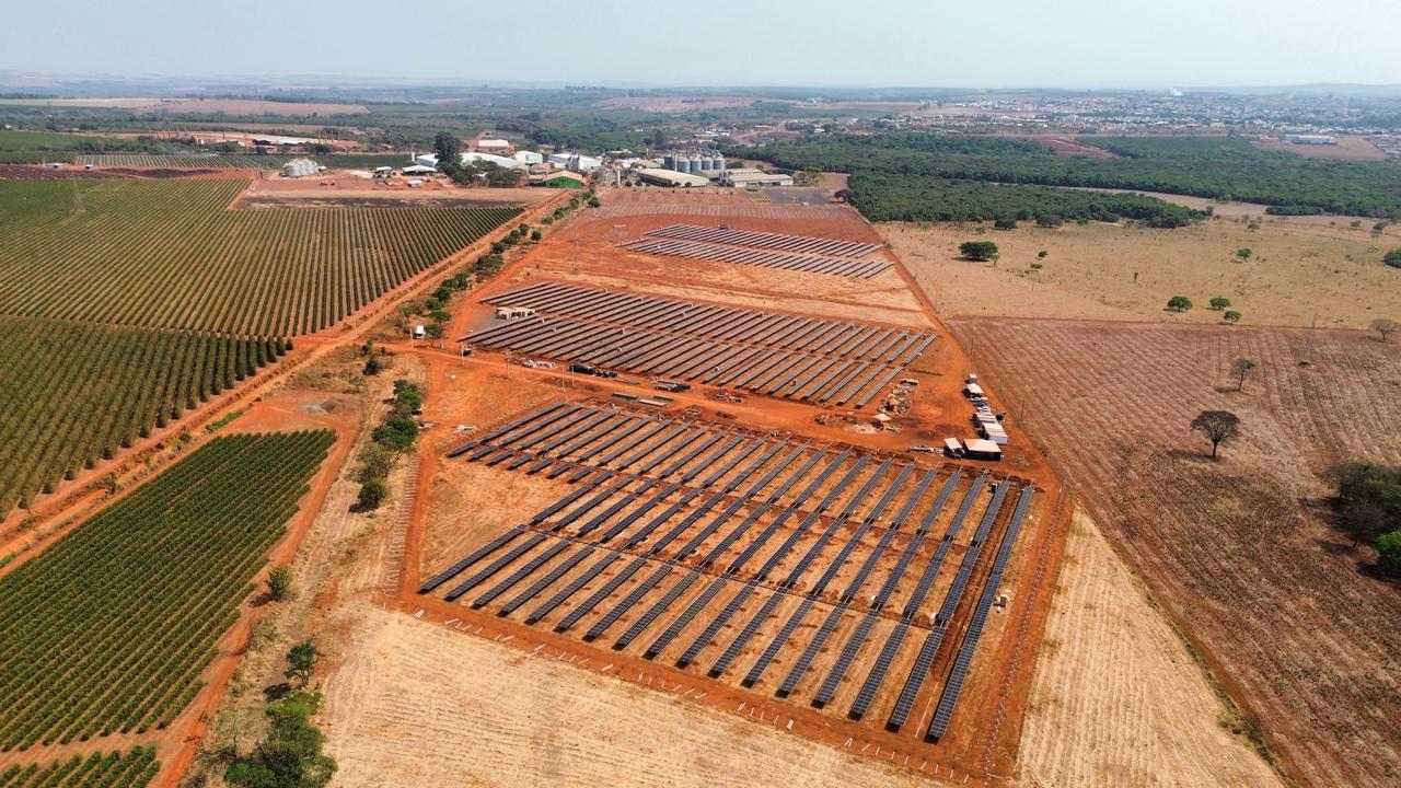 Usina fotovoltaica de grande porte